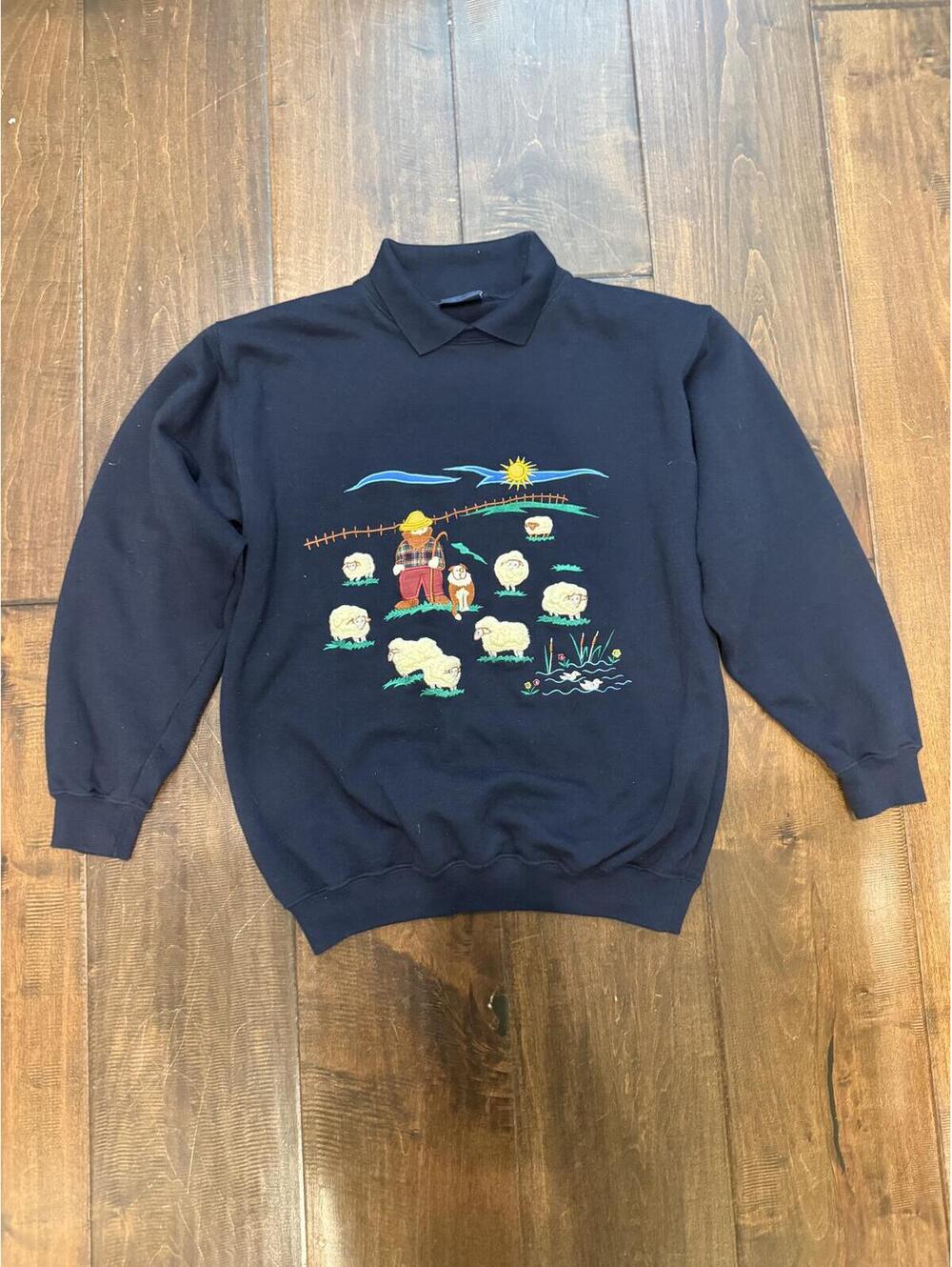 Vintage Tulchan Shepherd Embroidered Sweatshirt Pullover Navy Medium Cottagecore